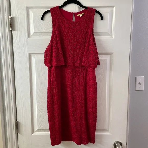 gianni bini red lace dress Gianni Bini Red Floral Lace Dress